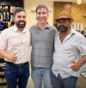 Carlinhos Sobral (C)